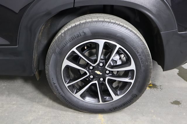 Used 2024 Chevrolet TrailBlazer LT FWD image 32