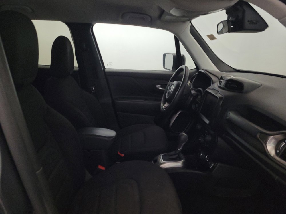Used 2022 Jeep Renegade Latitude AWD/4WD image 21