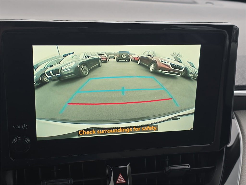 Used 2025 Toyota Corolla Cross L image 22