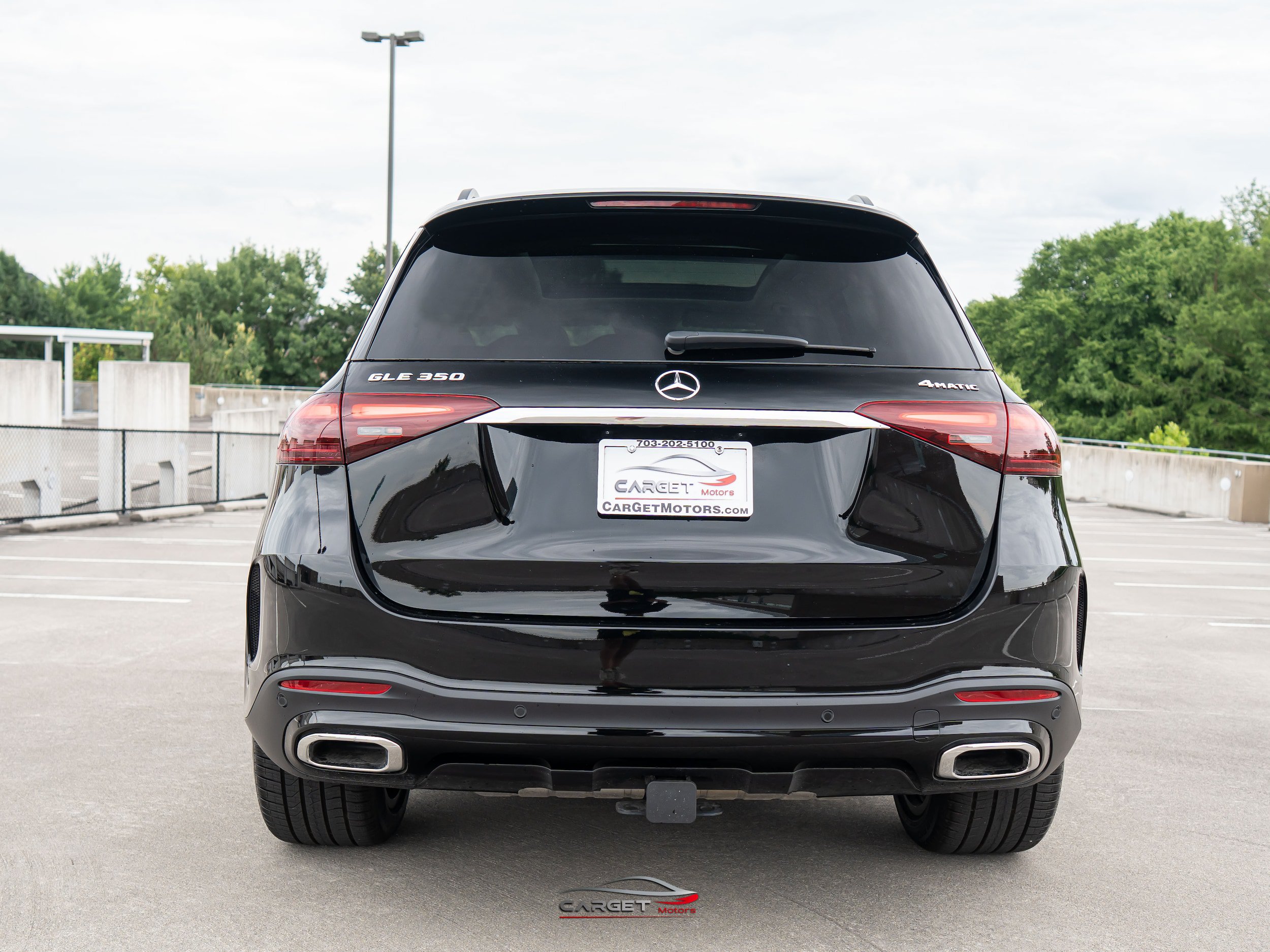 Used 2026 Mercedes-Benz GLE 350 4MATIC w/ AMG Line Exterior image 6