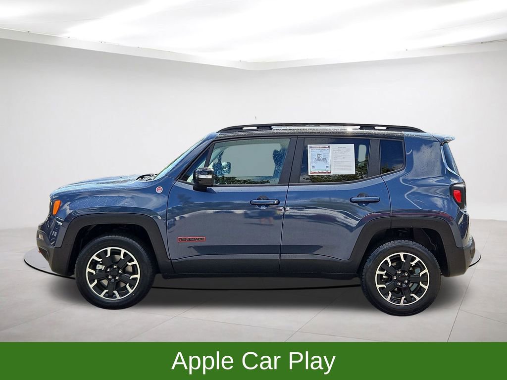 Used 2023 Jeep Renegade Trailhawk image 4