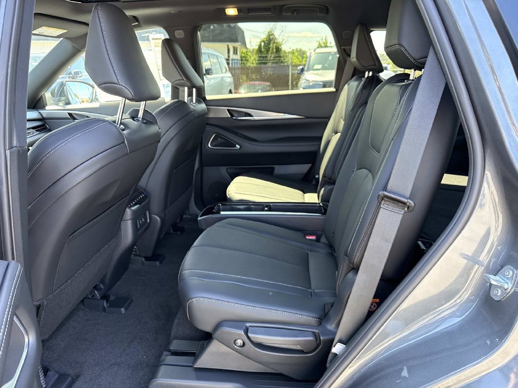 New 2027 INFINITI QX60 Sport w/ Dark Cargo Package AWD/4WD image 17