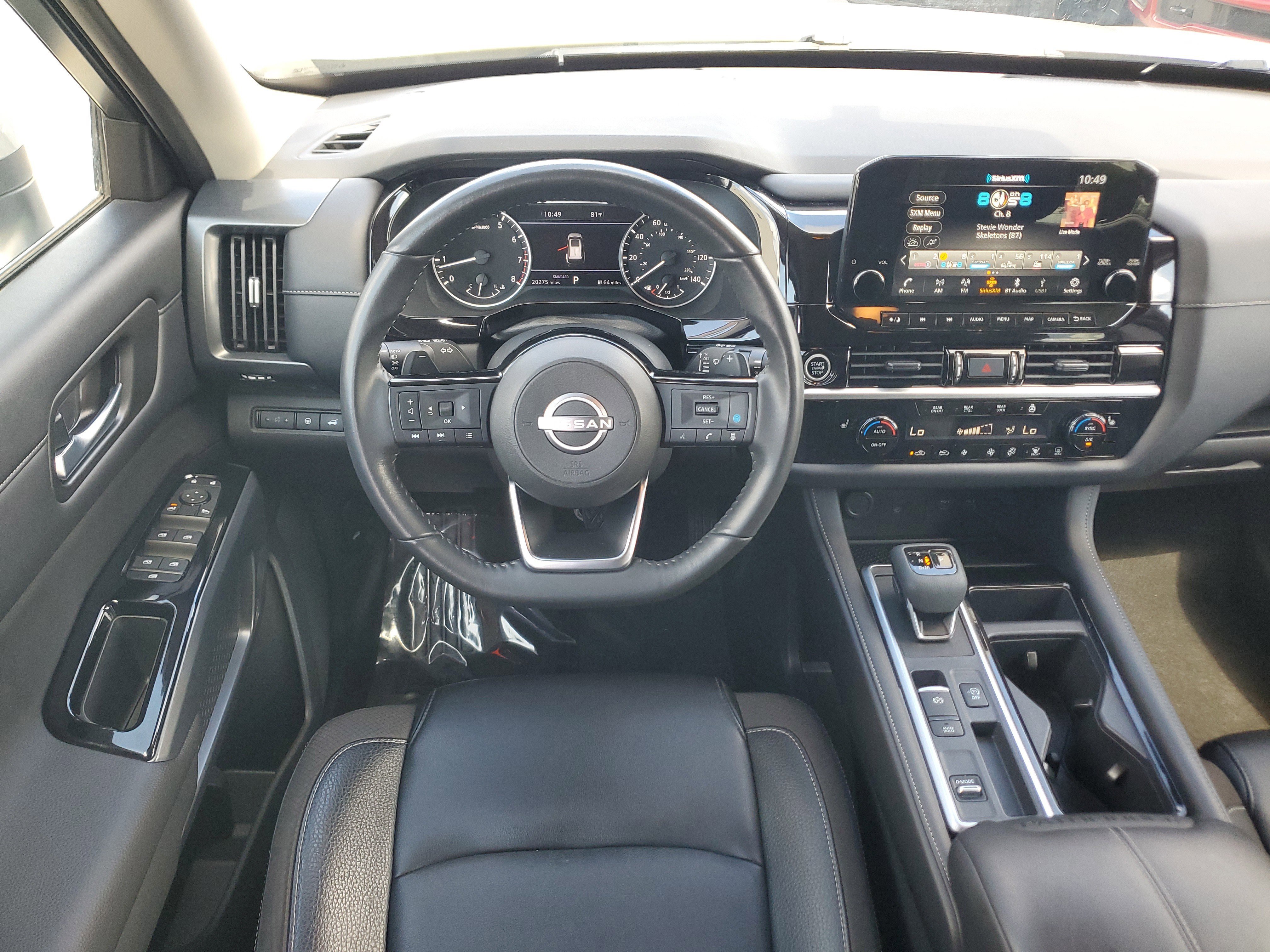 Used 2024 Nissan Pathfinder SL FWD image 21