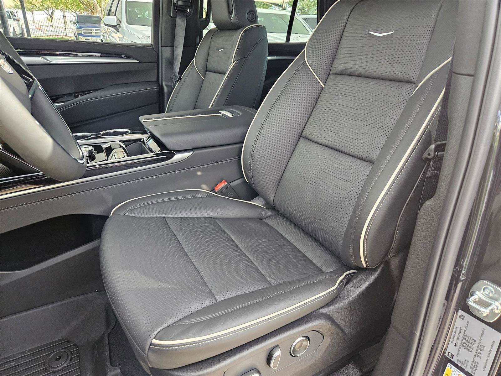New 2026 Cadillac Escalade Sport w/ LPO, ONYX Package image 11