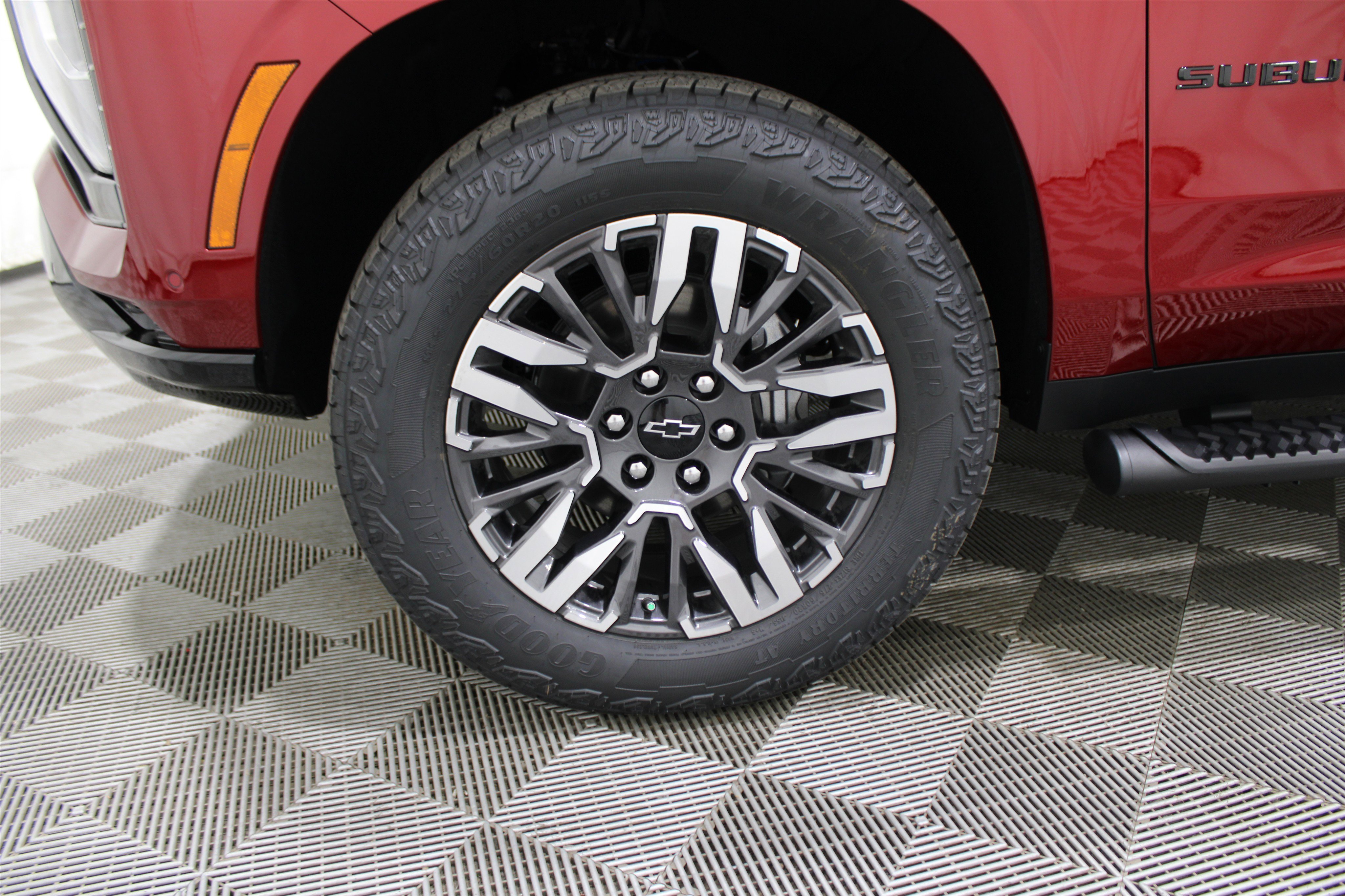 New 2026 Chevrolet Suburban Z71 w/ Z71 Off-Road Package image 44