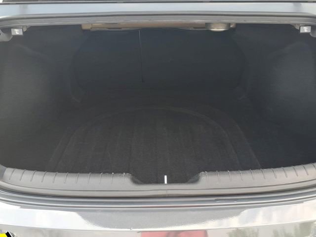 Used 2024 Hyundai Elantra Limited FWD image 23