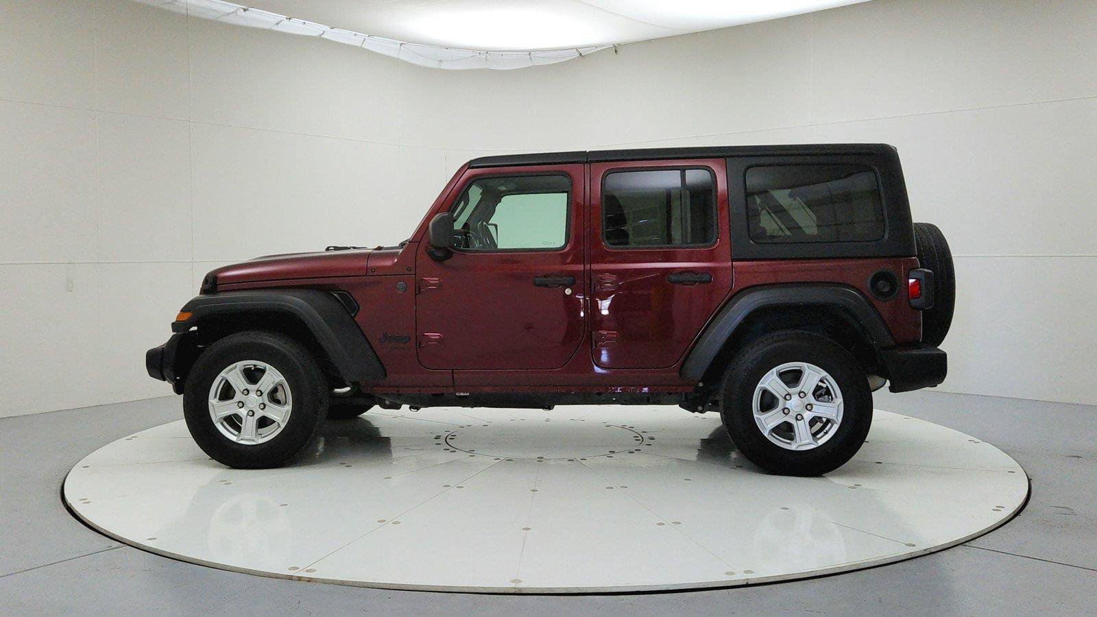 Used 2022 Jeep Wrangler Unlimited Sport AWD/4WD image 4