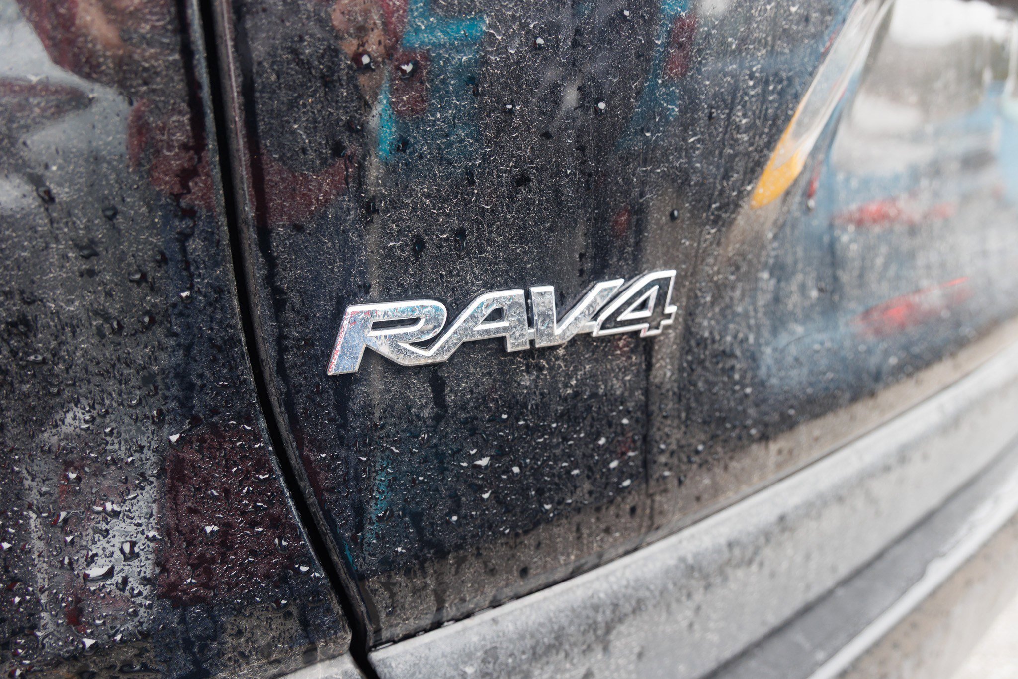 Used 2021 Toyota RAV4 XLE image 11