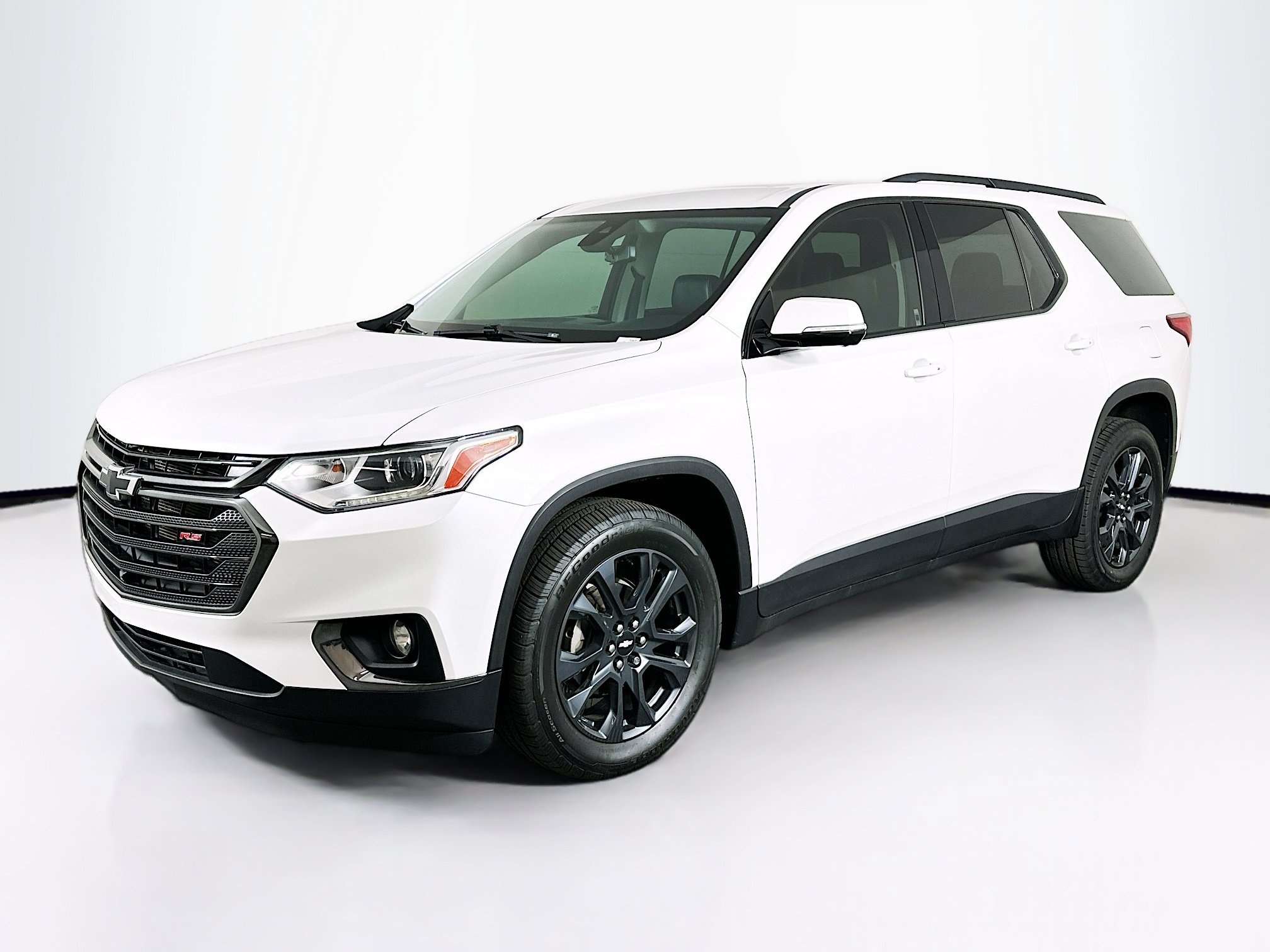 Used 2020 Chevrolet Traverse RS w/ LPO, Floor Liner Package AWD/4WD image 3