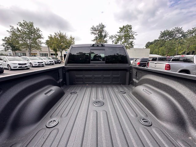 New 2026 RAM 2500 Laramie AWD/4WD image 12