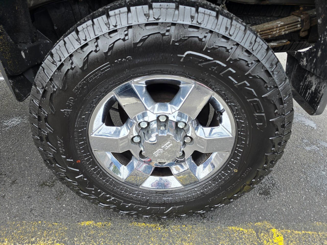 Used 2018 GMC Sierra 2500 SLT w/ All Terrain HD Package image 14