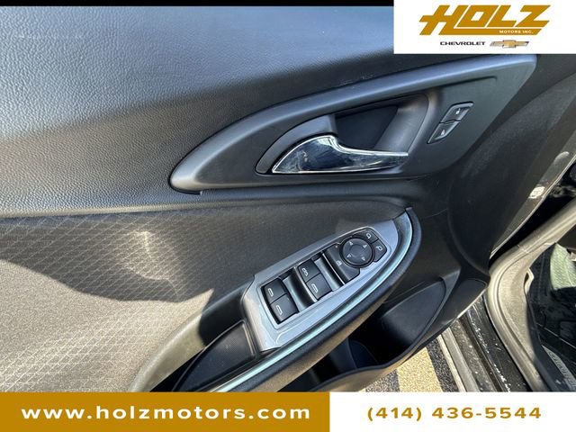 Certified 2021 Chevrolet Malibu LT image 22