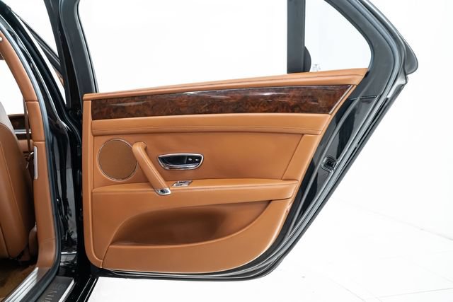 Used 2016 Bentley Flying Spur V8 AWD/4WD image 24