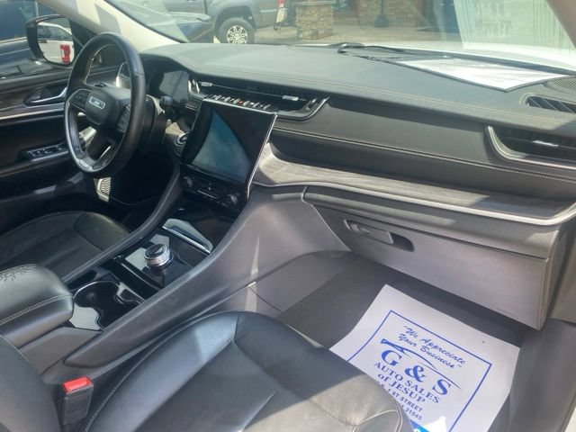 Used 2021 Jeep Grand Cherokee L Limited RWD image 16