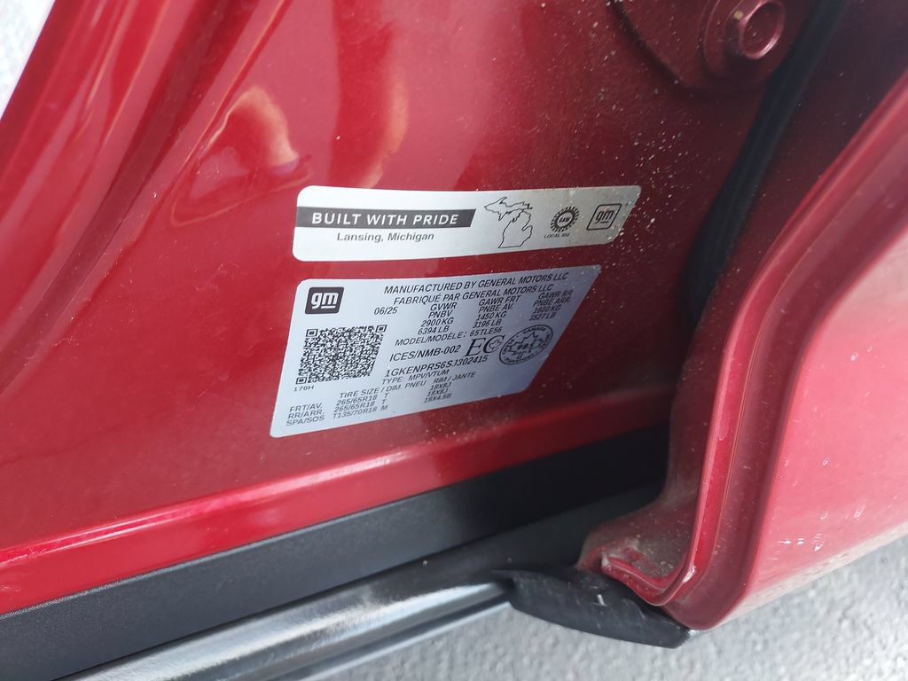 Used 2025 GMC Acadia AT4 w/ LPO, Floor Liner Package AWD/4WD image 25