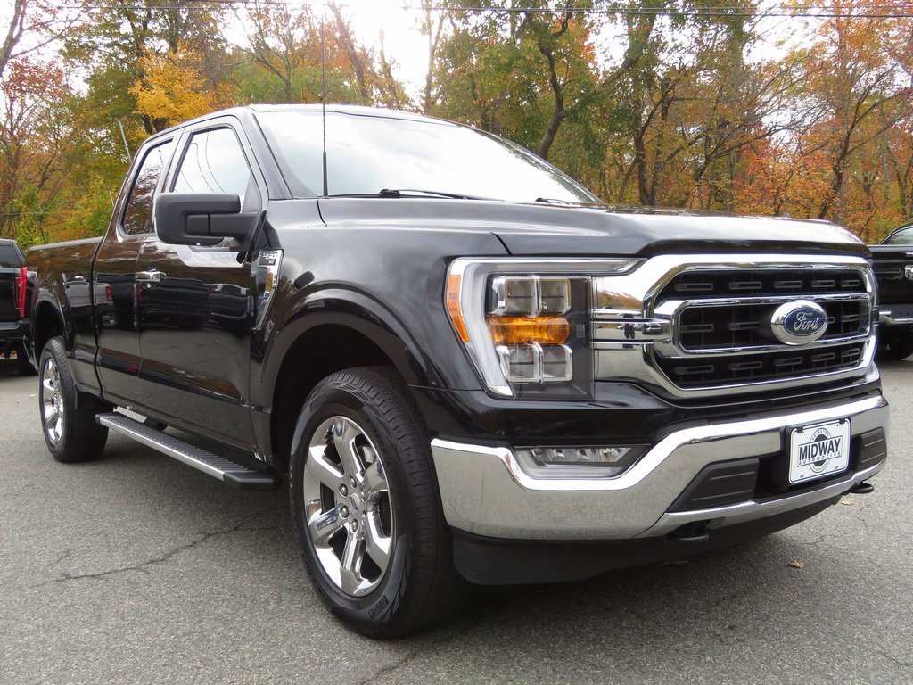 Used 2023 Ford F150 XLT w/ Equipment Group 302A High image 4