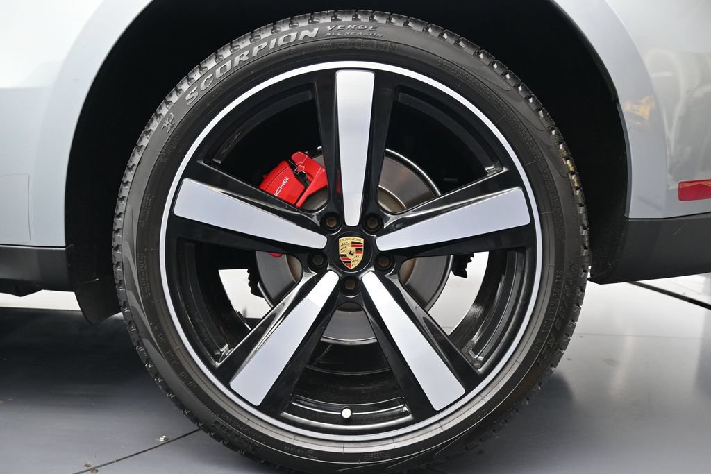 Used 2023 Porsche Macan S AWD/4WD image 36