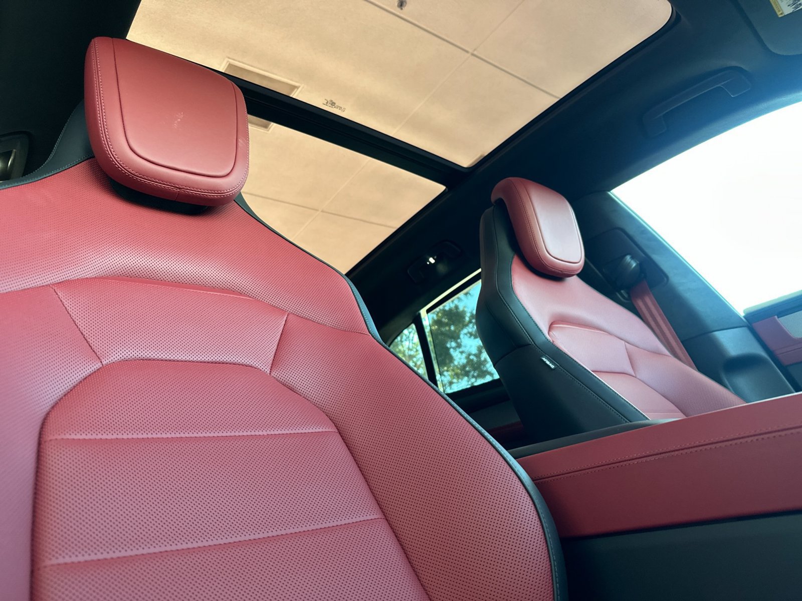 New 2026 Porsche Cayenne S AWD/4WD image 22