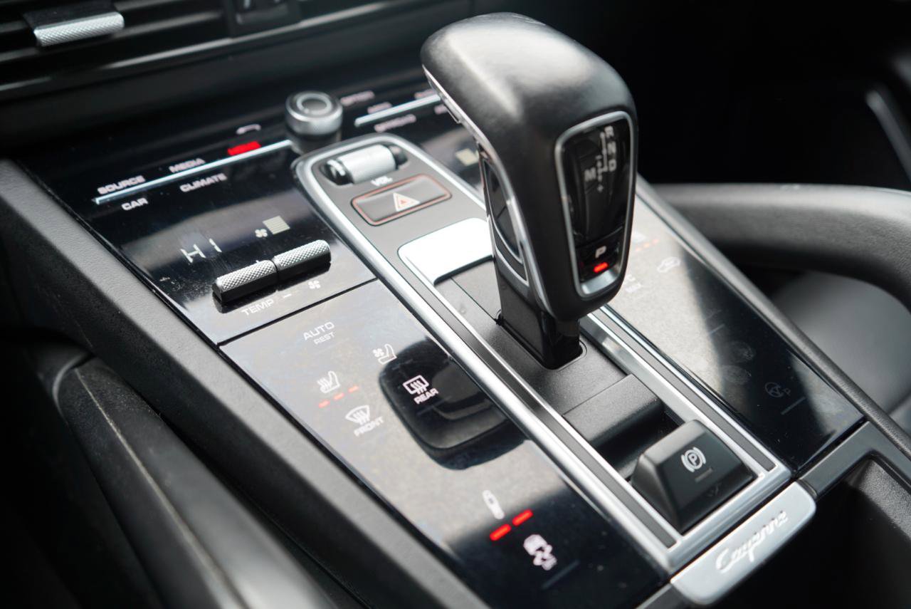 Used 2021 Porsche Cayenne Turbo image 51