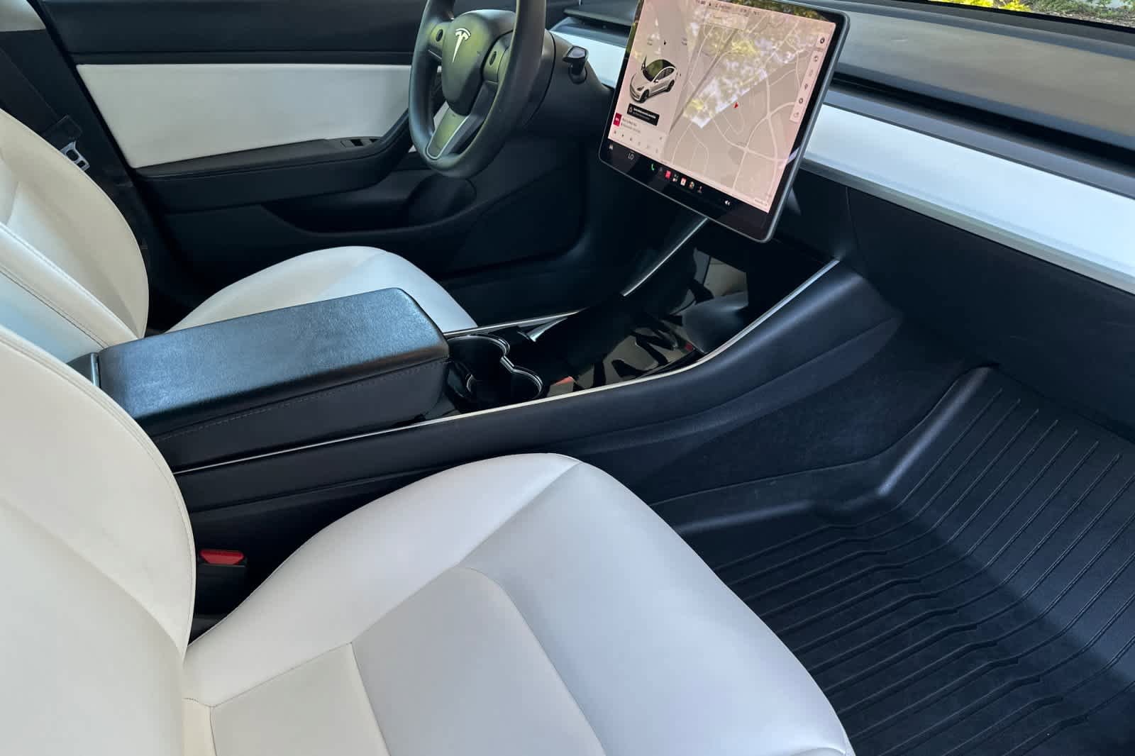 Used 2019 Tesla Model 3 Long Range AWD/4WD image 16