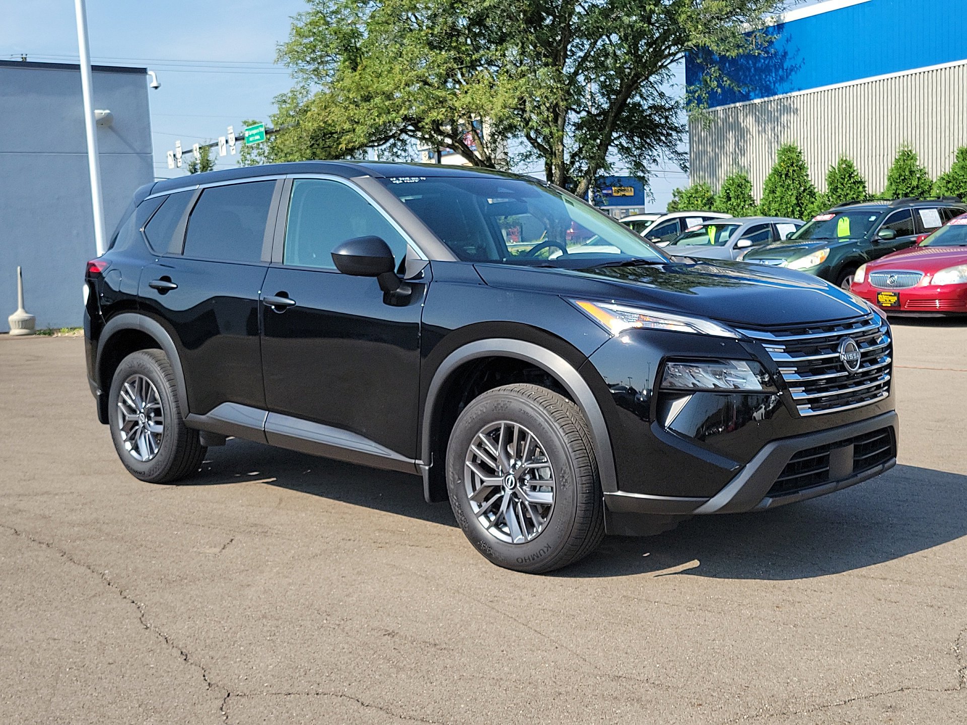 Certified 2025 Nissan Rogue S AWD/4WD image 26