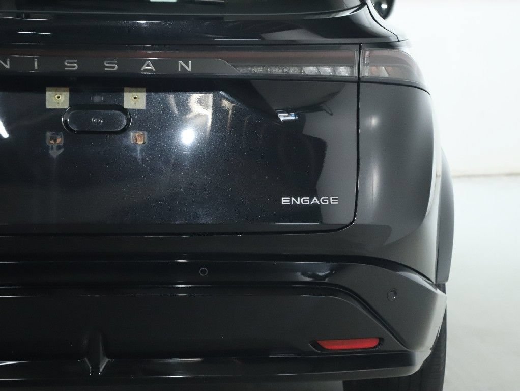 Certified 2023 Nissan Ariya FWD image 45
