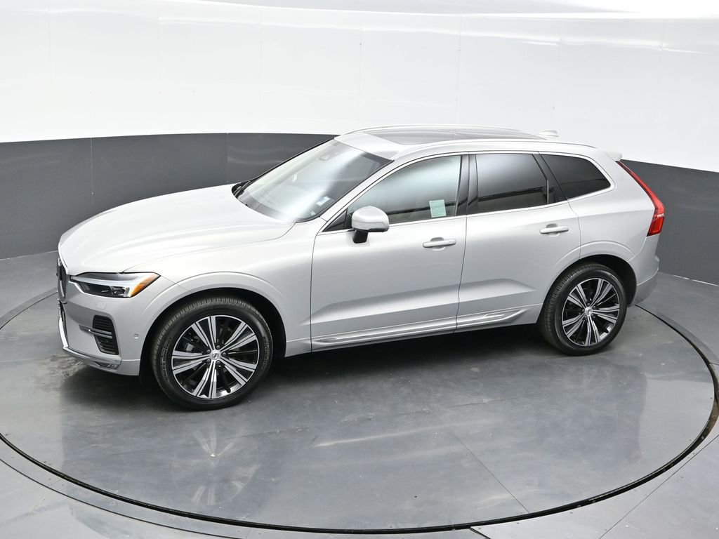 Used 2023 Volvo XC60 B5 Plus w/ Climate Package image 27