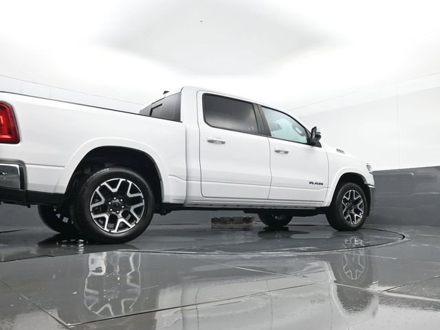 Used 2025 RAM 1500 Laramie AWD/4WD image 24