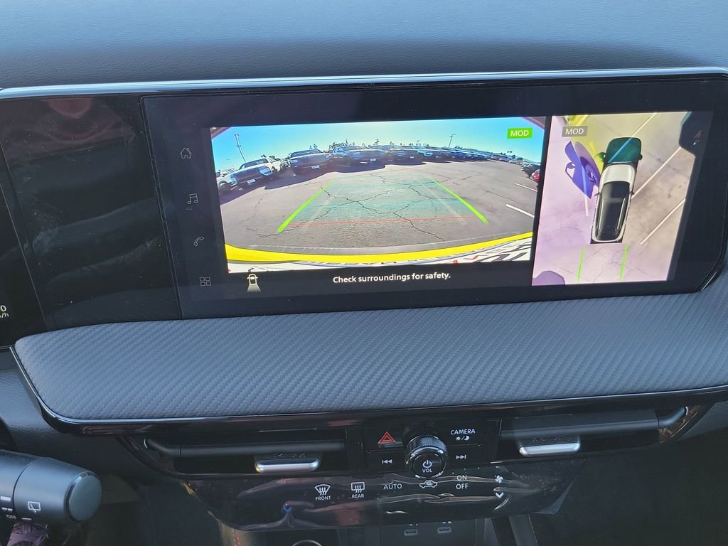 New 2026 Nissan Kicks SR w/ Illumination Package image 11