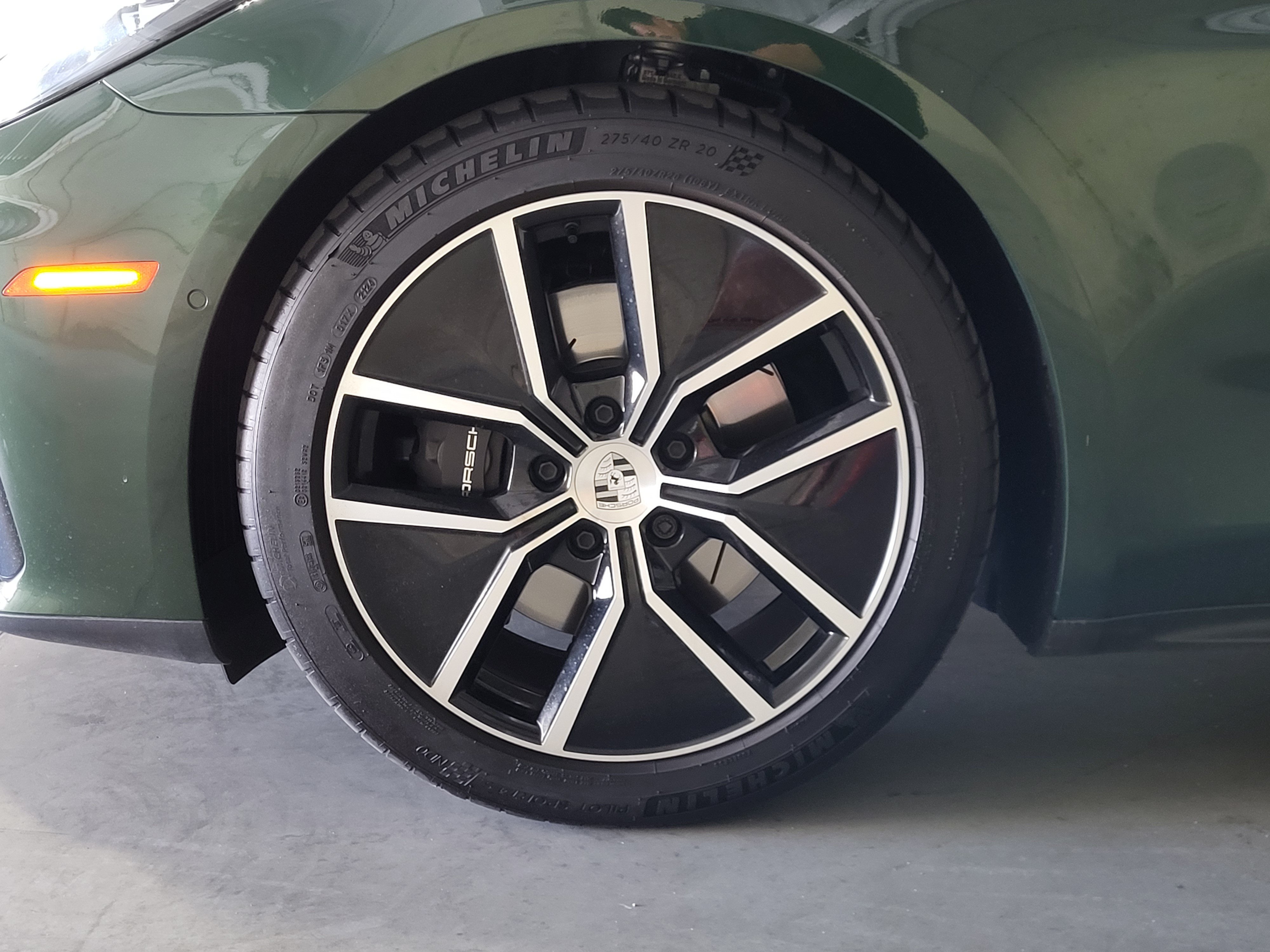 Certified 2025 Porsche Panamera 4 AWD/4WD image 16