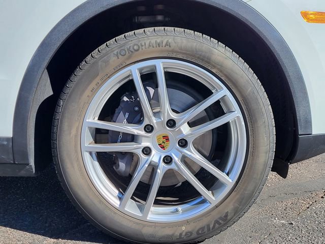 Used 2020 Porsche Cayenne image 29