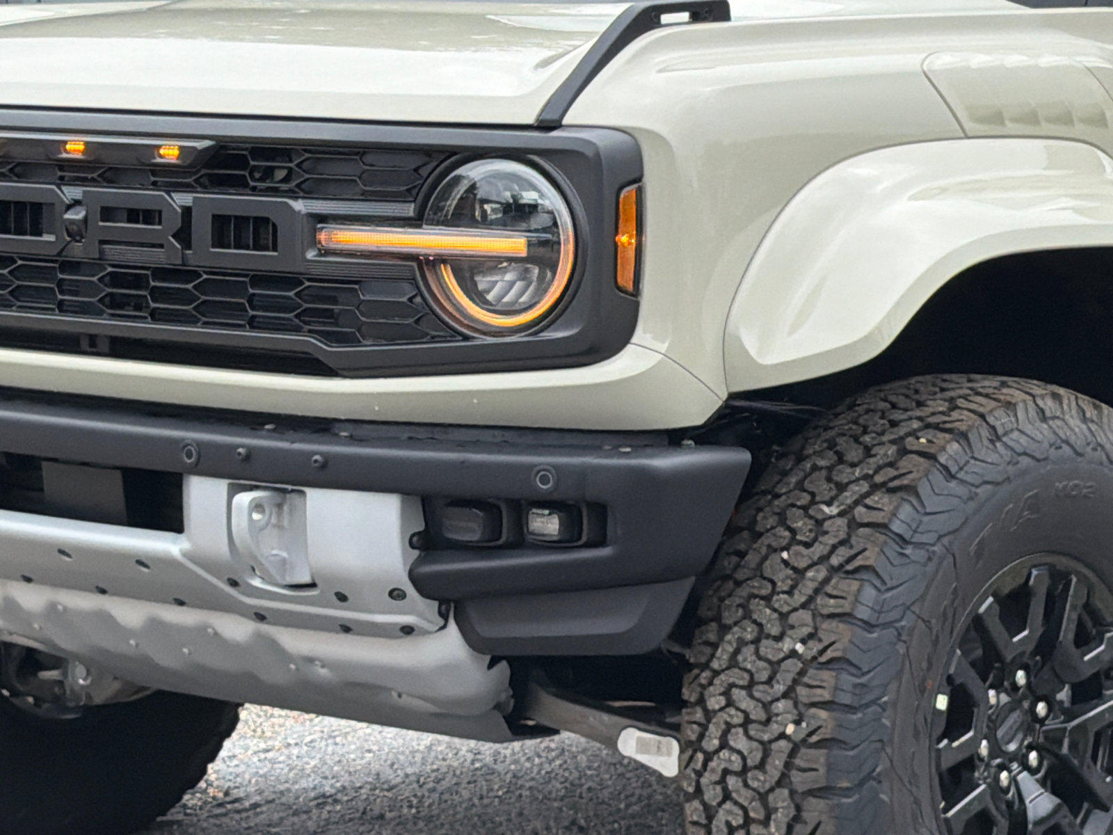 New 2026 Ford Bronco Raptor AWD/4WD image 2