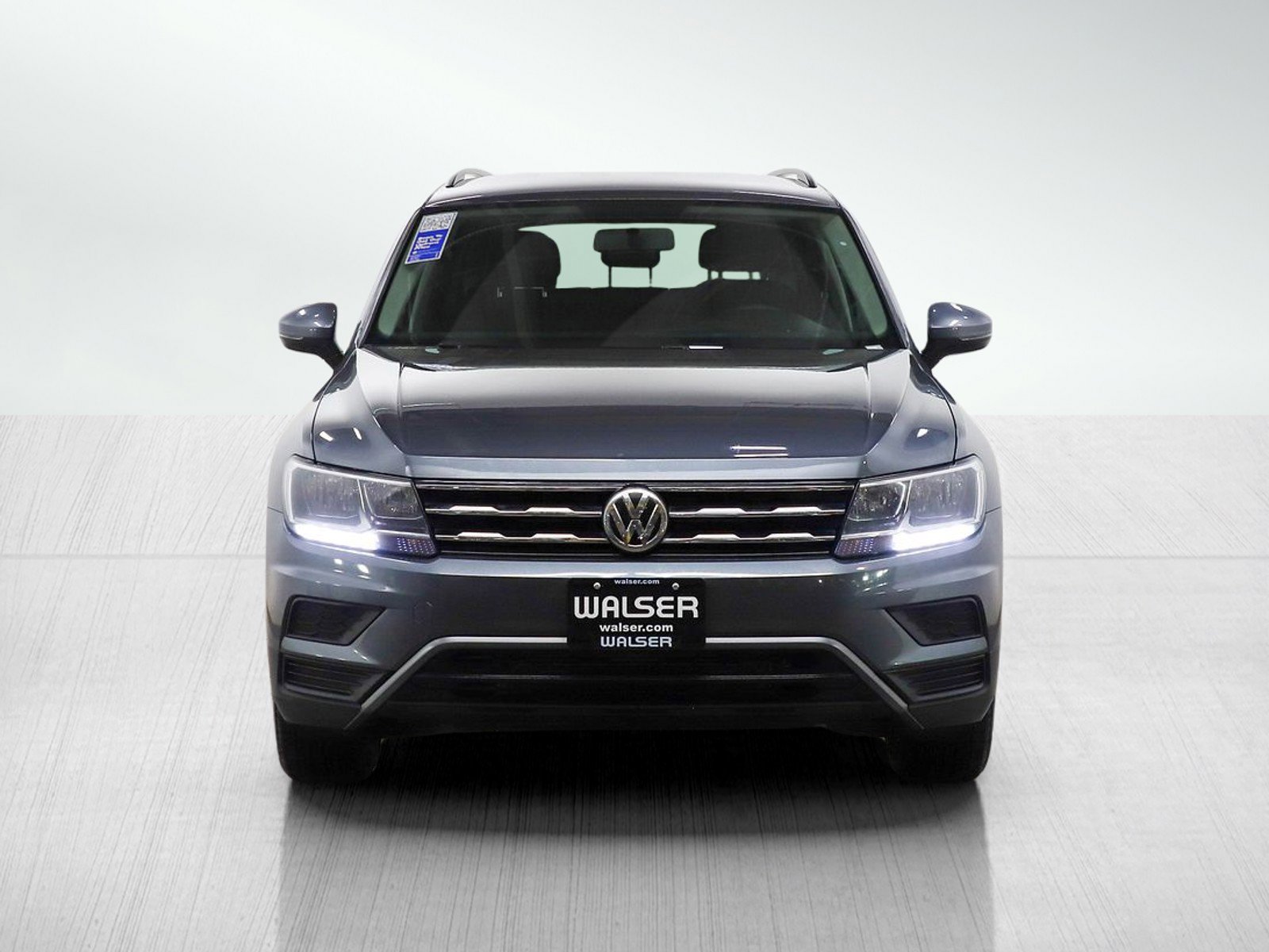 Used 2020 Volkswagen Tiguan S image 8
