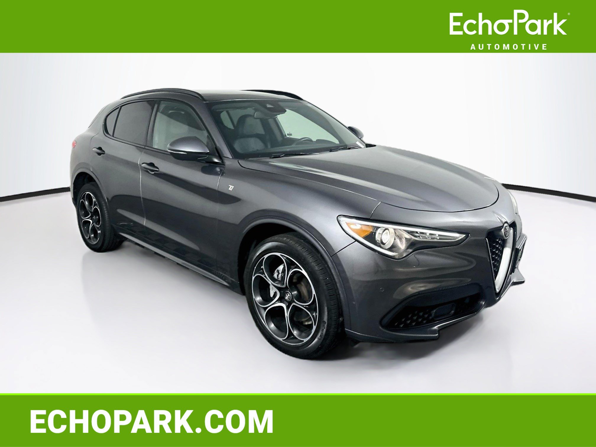 Used 2023 Alfa Romeo Stelvio Ti AWD/4WD image 1