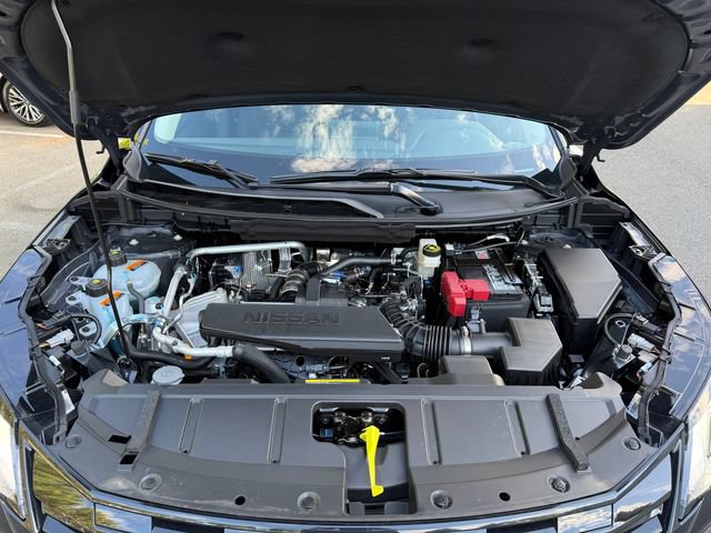 New 2026 Nissan Rogue Dark Armor AWD/4WD image 28
