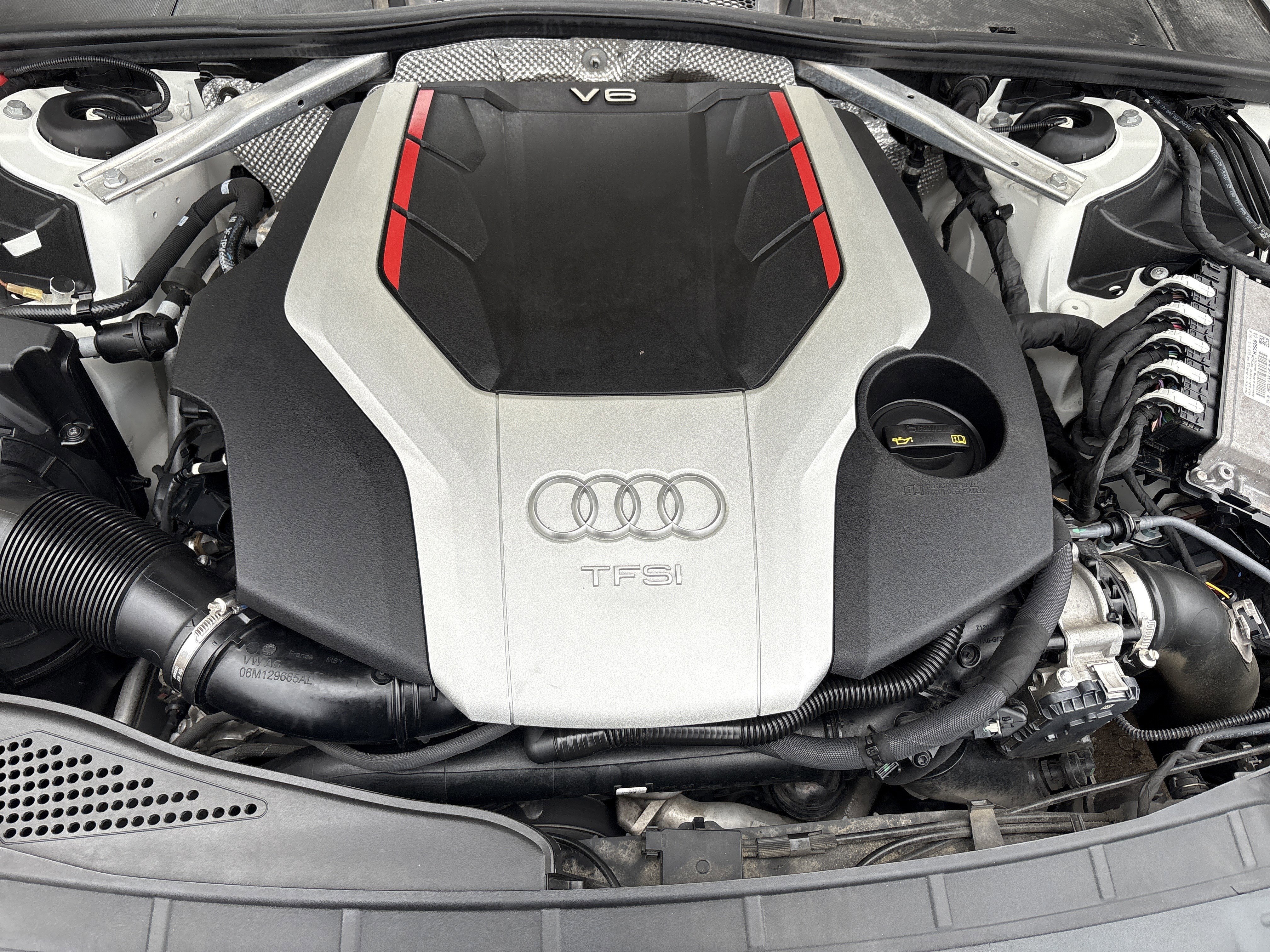 Used 2020 Audi S4 Premium Plus w/ Premium Plus Package image 34