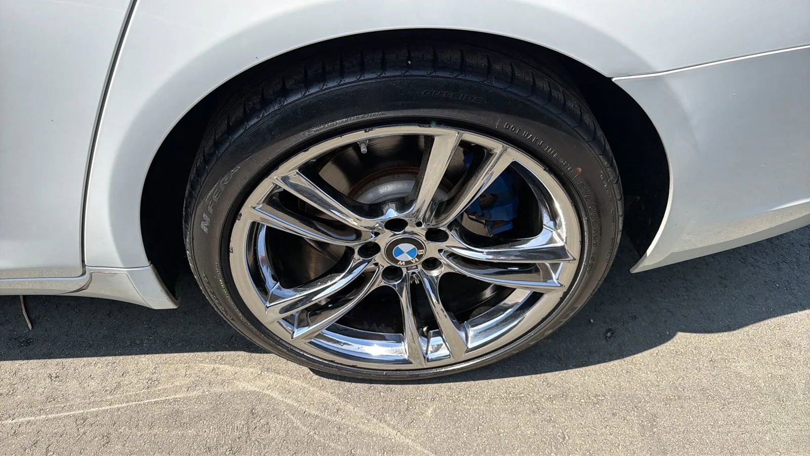 Used 2015 BMW 740Li image 27