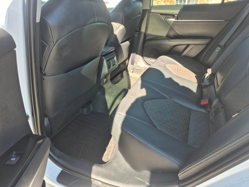 Used 2019 Toyota Camry XSE image 19