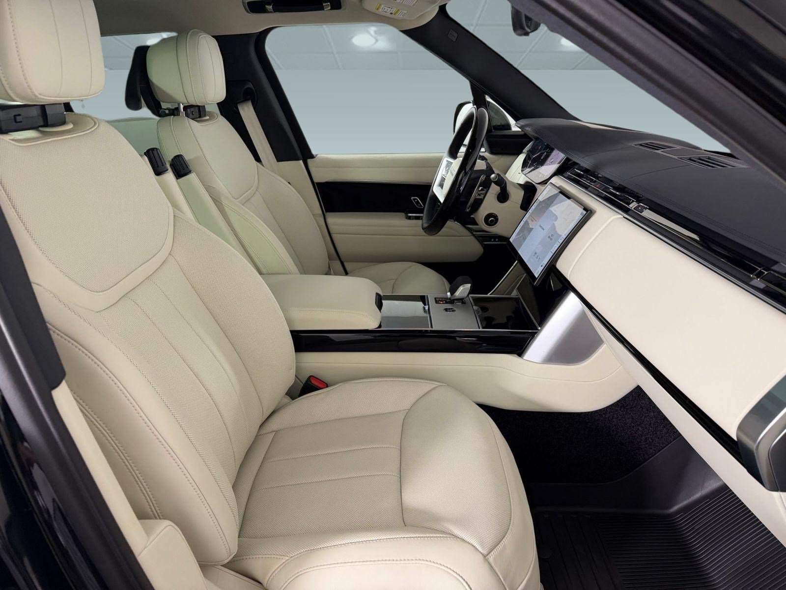 New 2026 Land Rover Range Rover SE AWD/4WD image 22