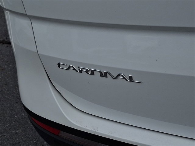 Used 2024 Kia Carnival LX image 29