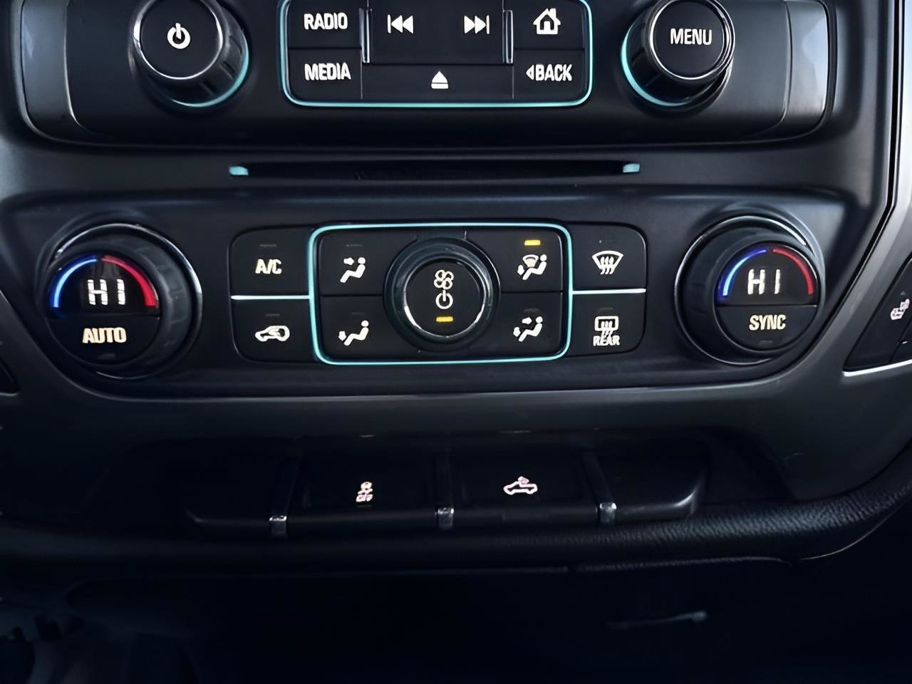 Used 2014 Chevrolet Silverado 1500 LTZ AWD/4WD image 30