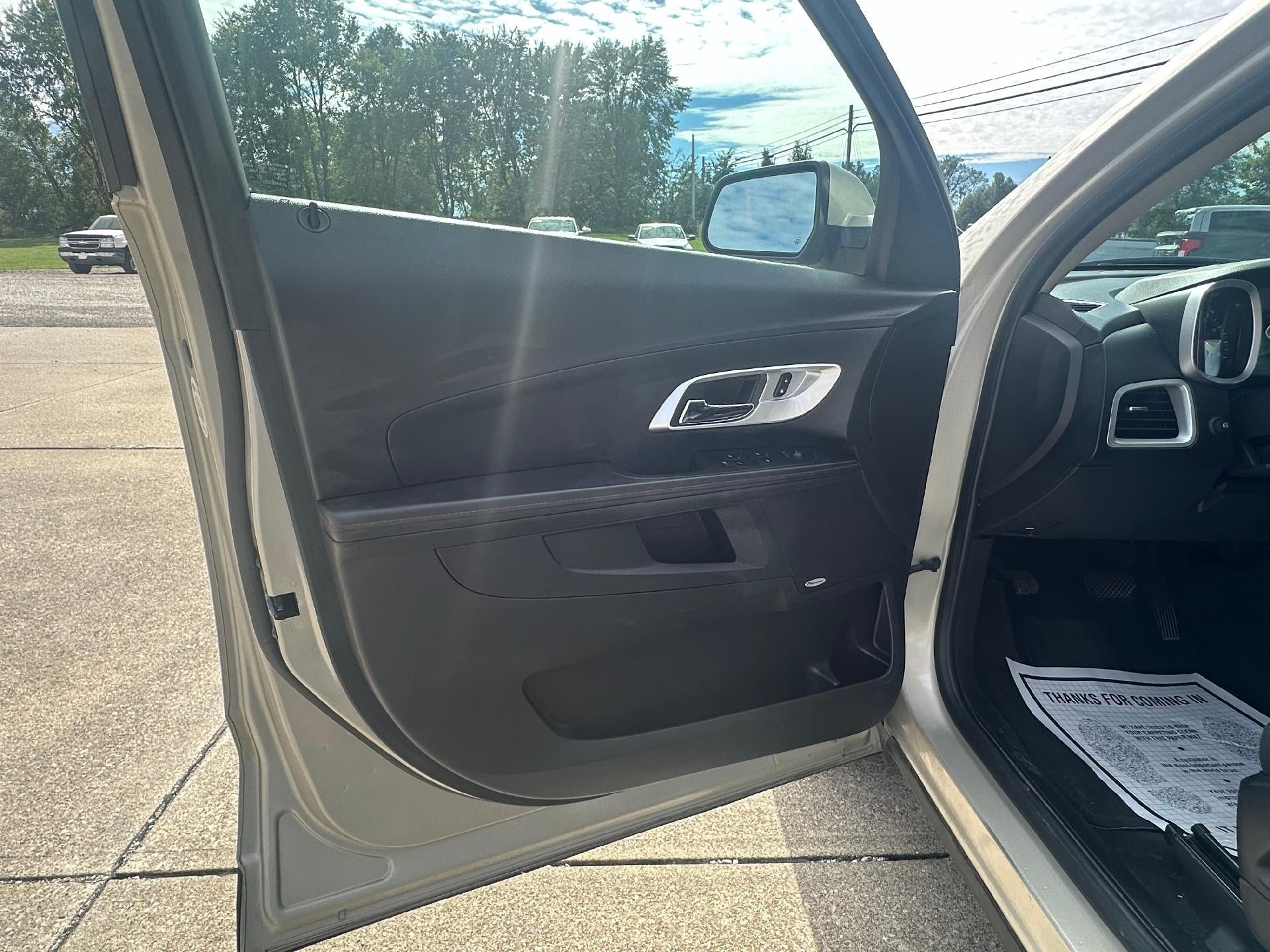 Used 2015 Chevrolet Equinox LT AWD/4WD image 11