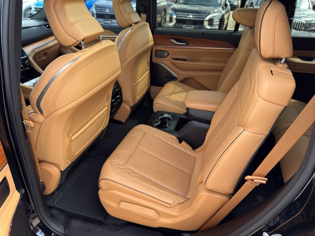 Used 2021 Jeep Grand Cherokee L Summit image 28