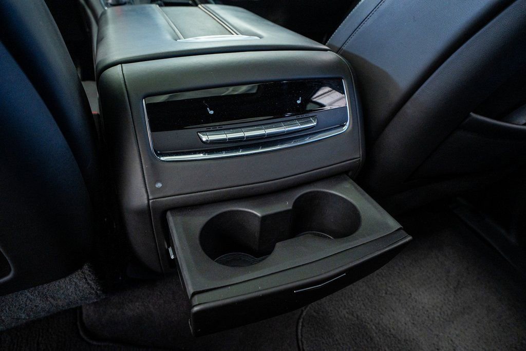 Used 2023 Cadillac Escalade ESV V image 60