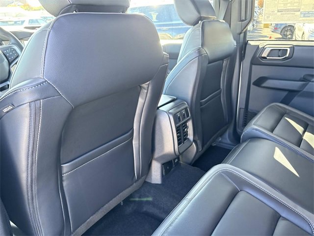New 2025 Ford Bronco Outer Banks w/ Sasquatch Package image 16