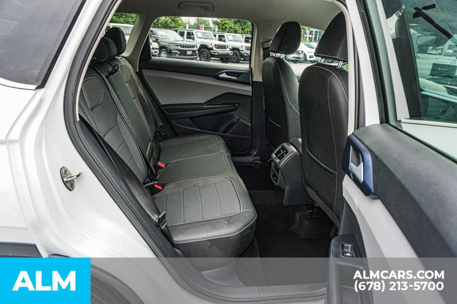 Used 2024 Volkswagen Taos SE FWD image 21