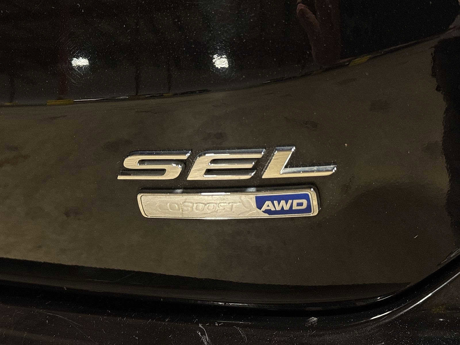 Used 2019 Ford Edge SEL w/ Equipment Group 201A AWD/4WD image 28