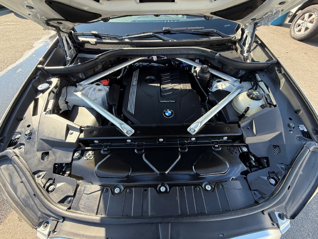 Used 2022 BMW X6 xDrive40i w/ Premium Package AWD/4WD image 27
