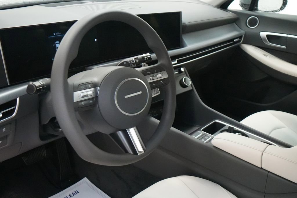 New 2025 Hyundai Sonata SEL image 20