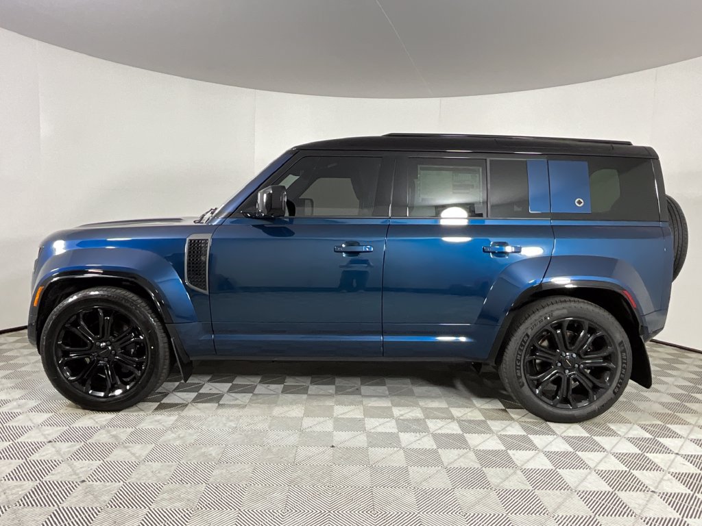 New 2026 Land Rover Defender 110 OCTA AWD/4WD image 6